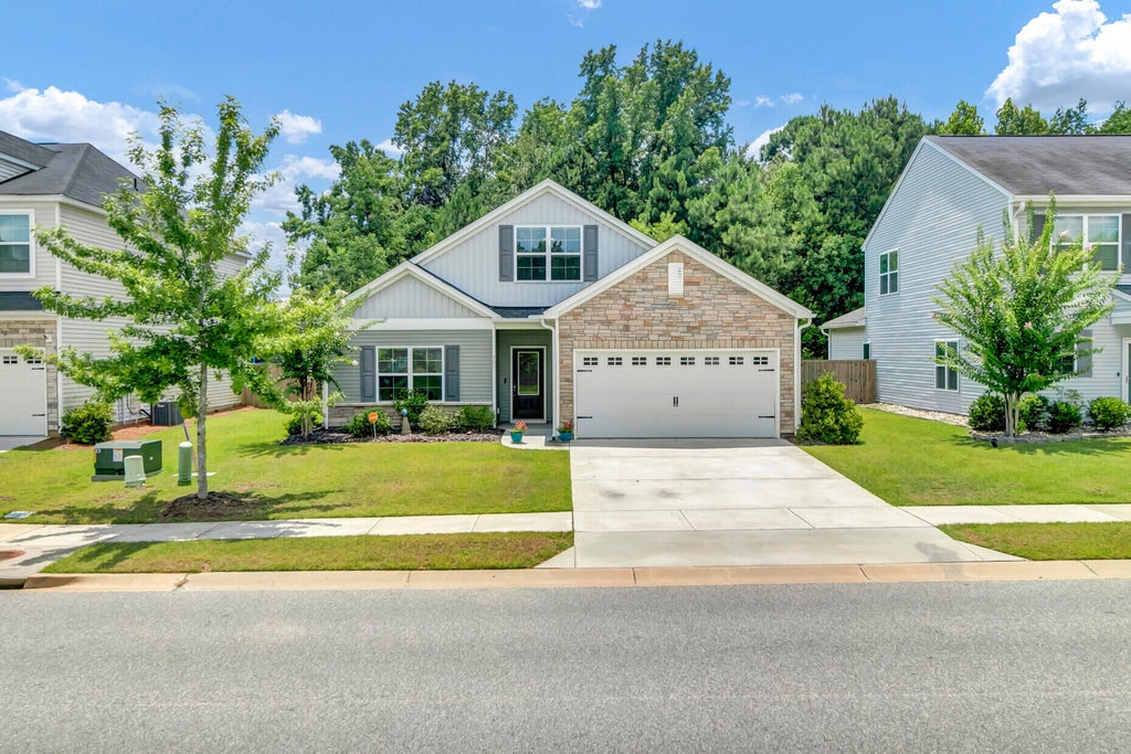 Photo of 105 Clydesdale Circle, Summerville, SC 29486 (MLS # 26019715)