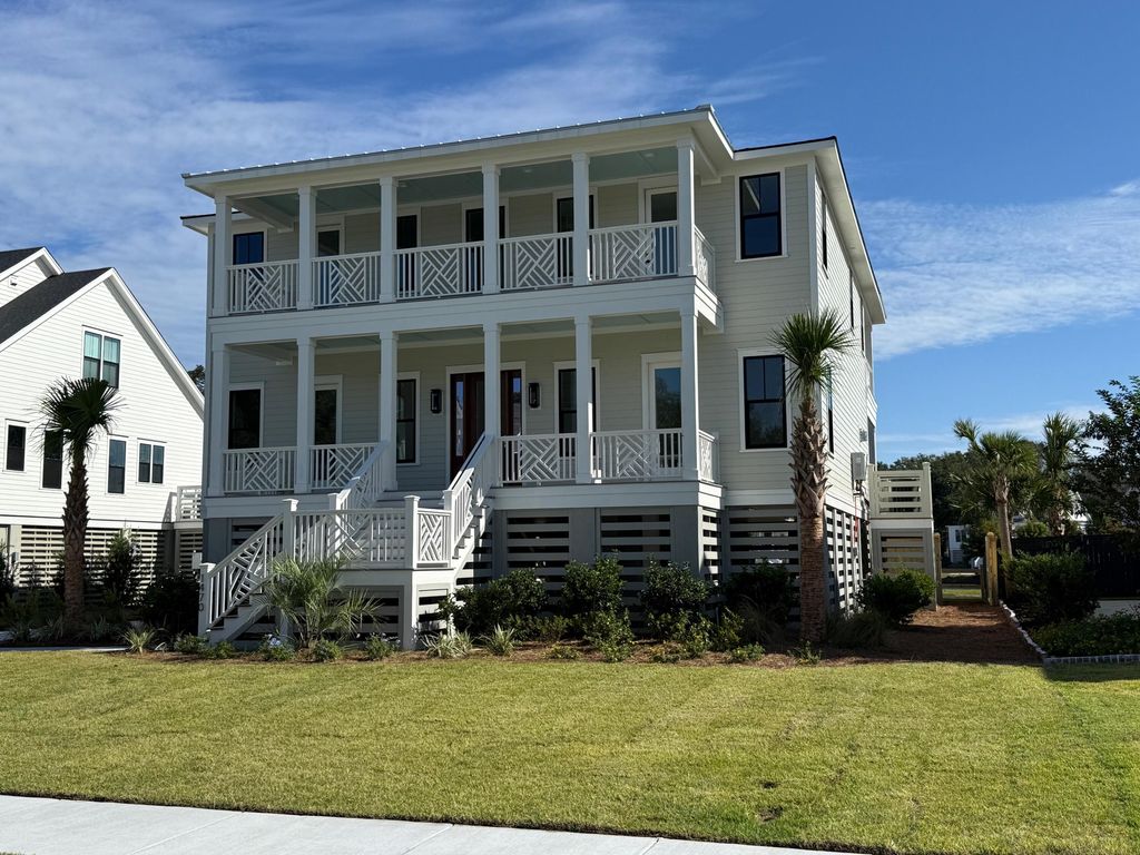 Photo of 1470 Tomato Farm Circle, Mount Pleasant, SC 29464 (MLS # 25020531)