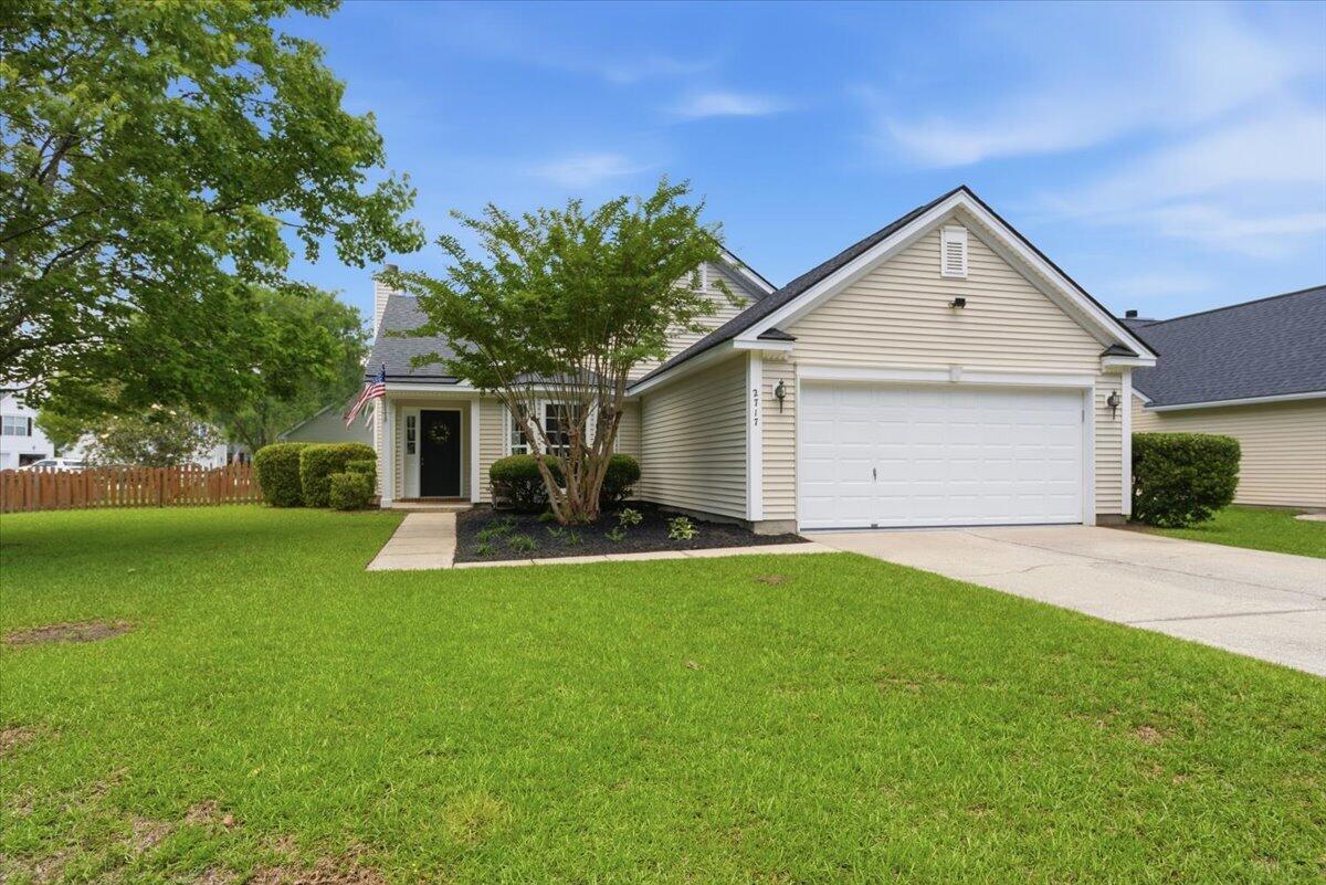 2717 Palmetto Hall Boulevard