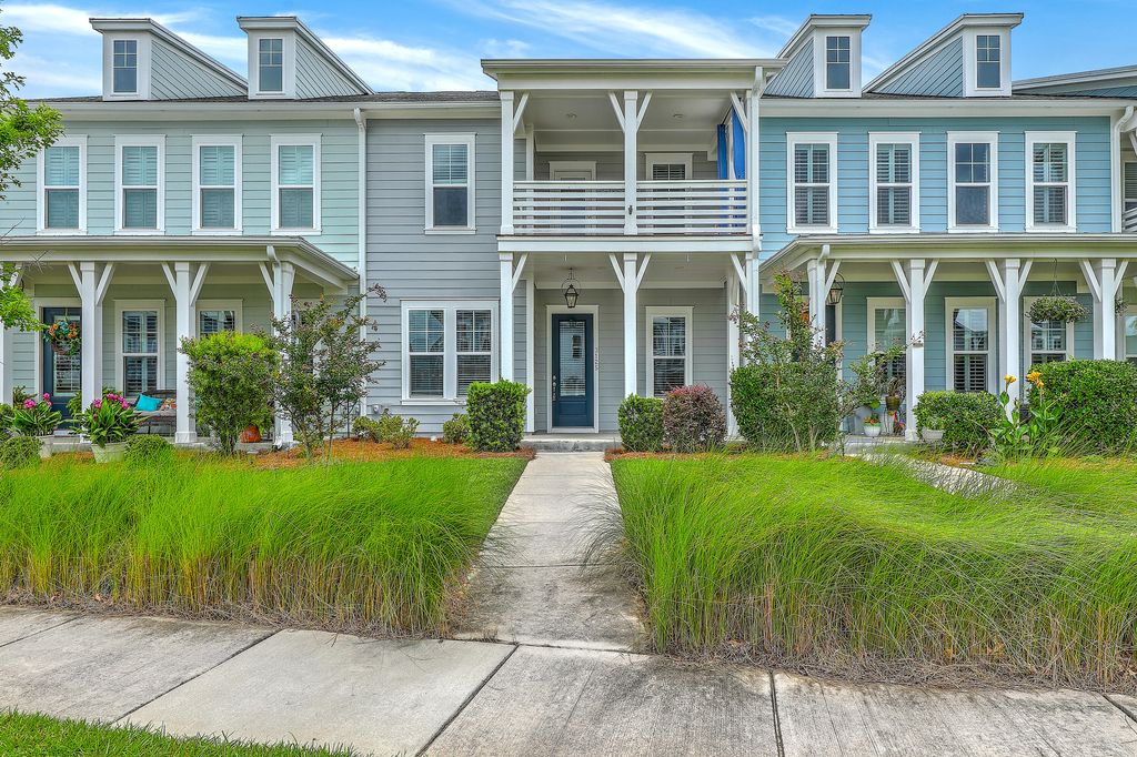 Photo of 3125 Sturbridge Road, Mount Pleasant, SC 29466 (MLS # 26009862)