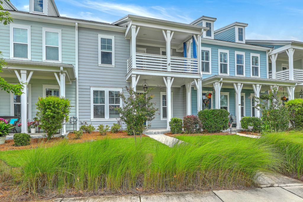 Photo of 3125 Sturbridge Road, Mount Pleasant, SC 29466 (MLS # 26009862)