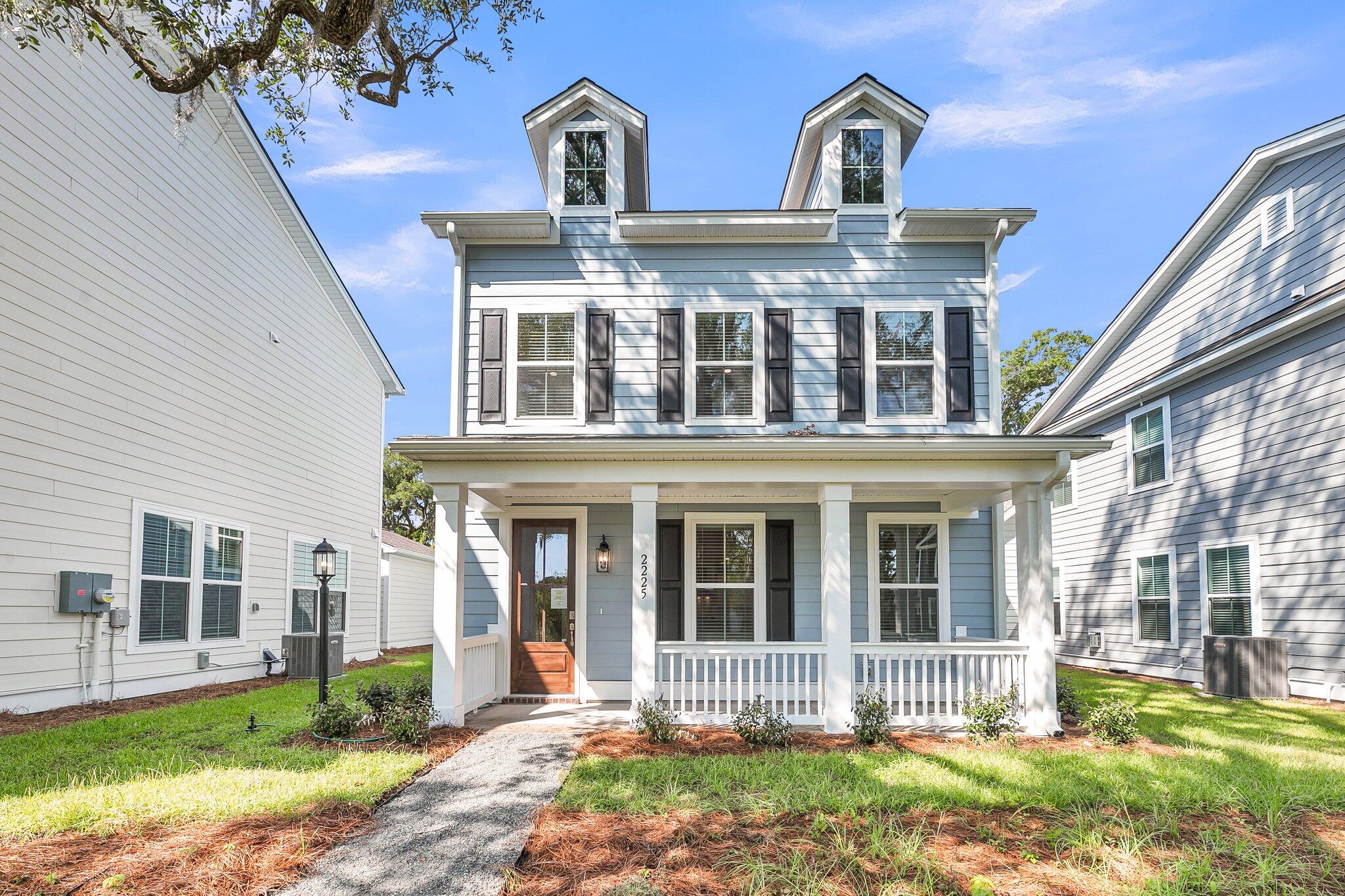 2225 Blue Bayou Boulevard