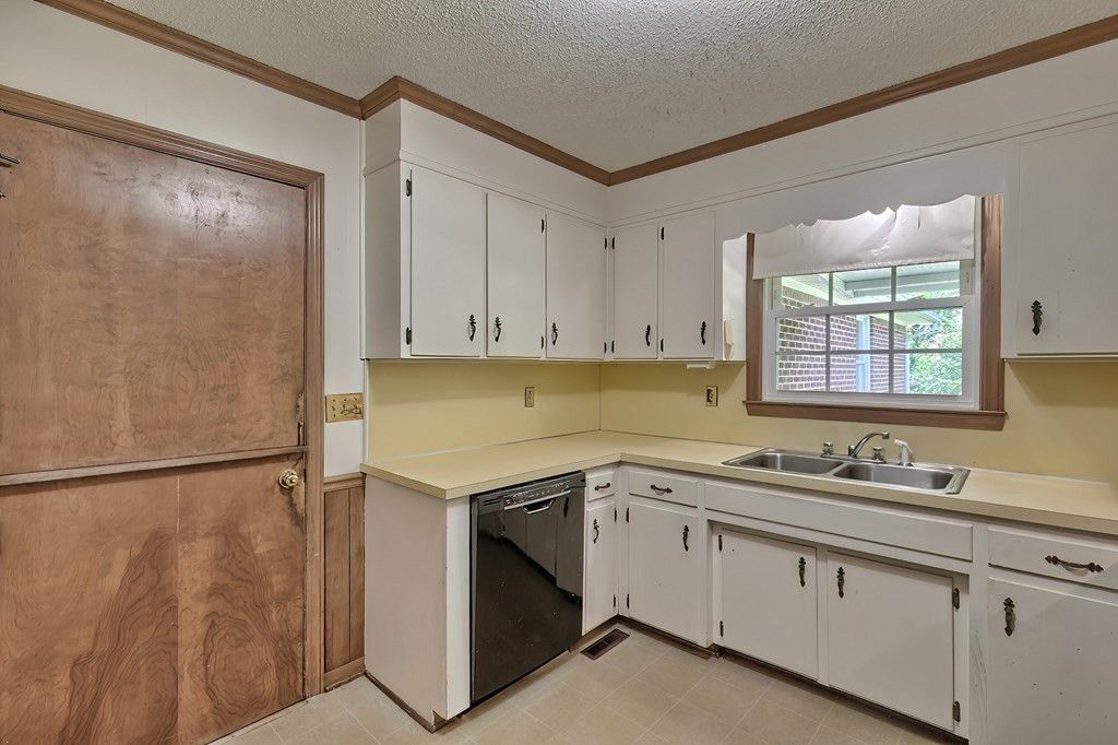 Photo of 114 Robinson Drive, North, SC 29112 (MLS # 26002059)