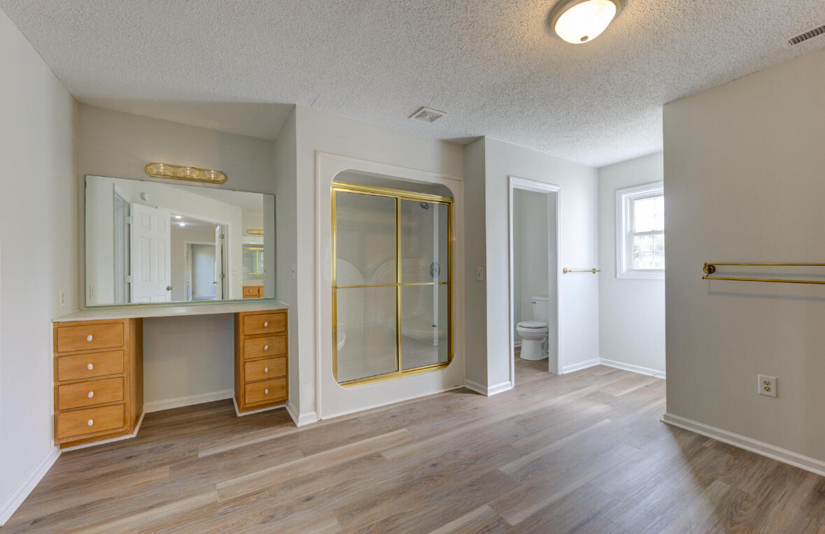 135 Green Acres Road