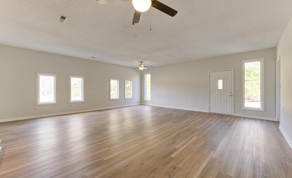 135 Green Acres Road