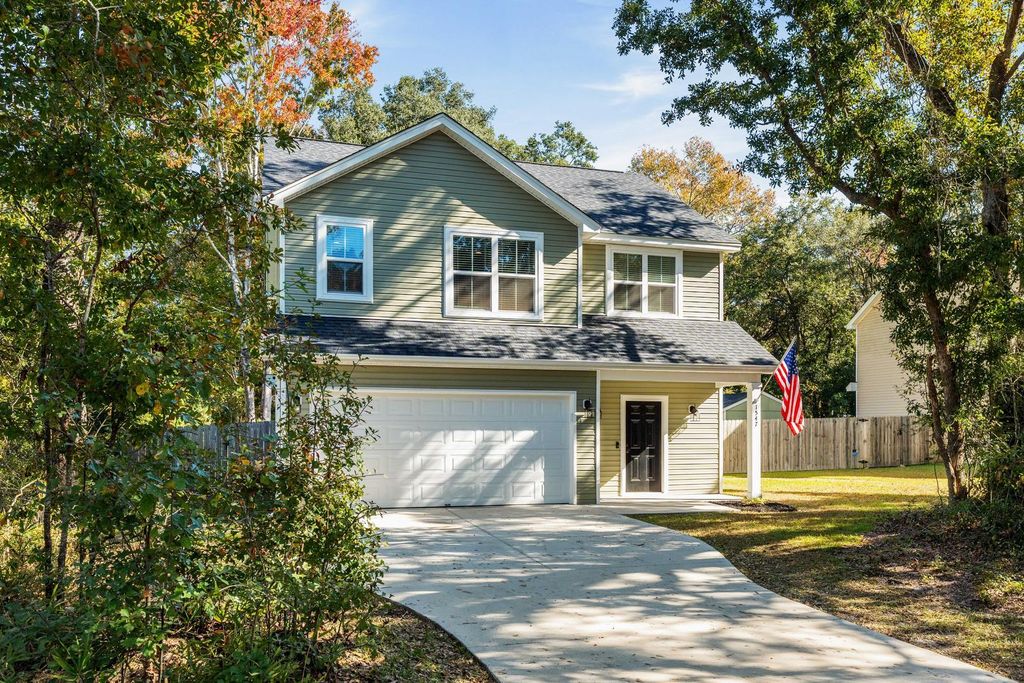 Photo of 1547 Traywick Avenue, Johns Island, SC 29455 (MLS # 25031582)