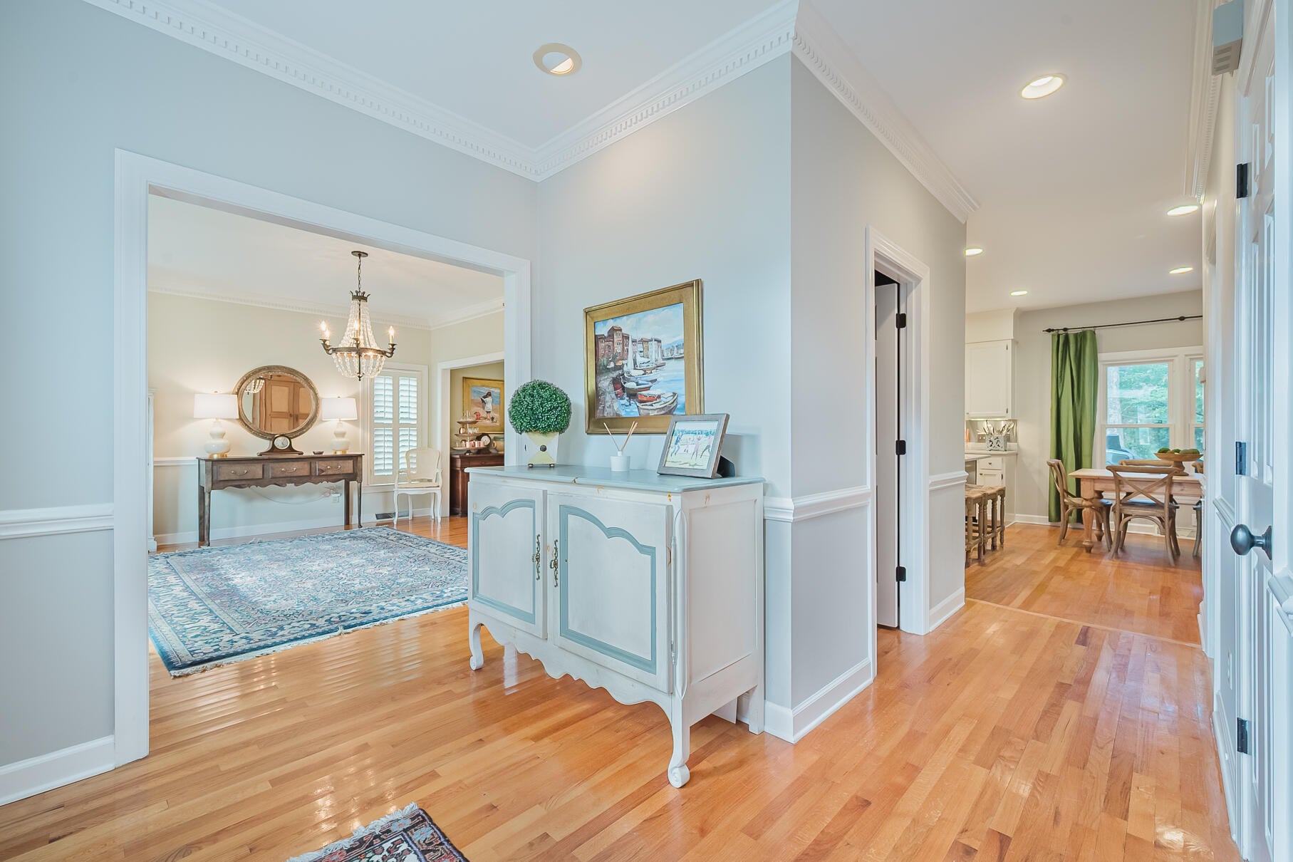 599 Palisades Drive