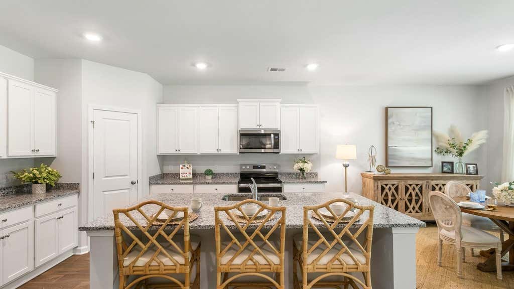 Photo of 6083 Grangestone Lane, Ravenel, SC 29470 (MLS # 26023152)