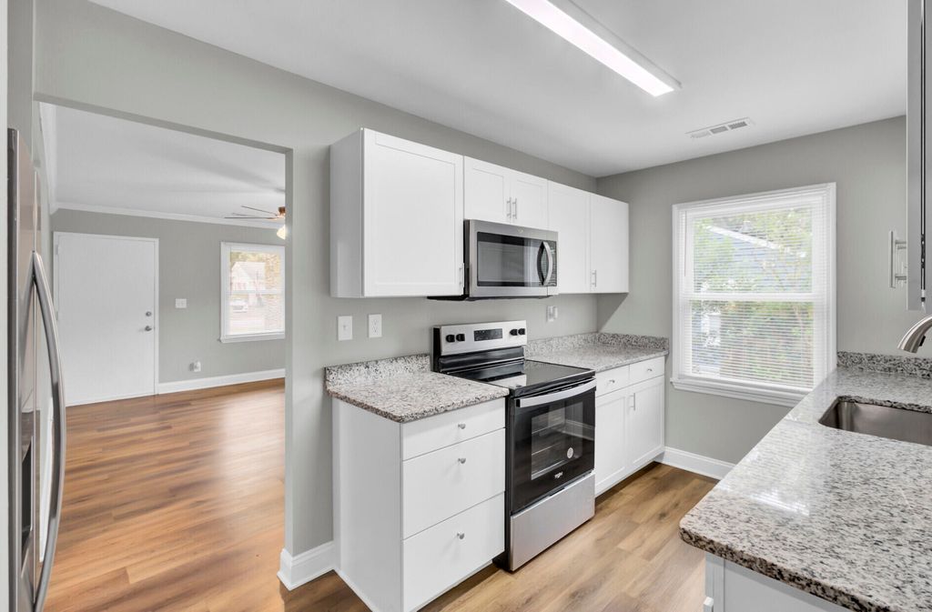 Photo of 5821 Robinhood Drive, Hanahan, SC 29410 (MLS # 25025063)