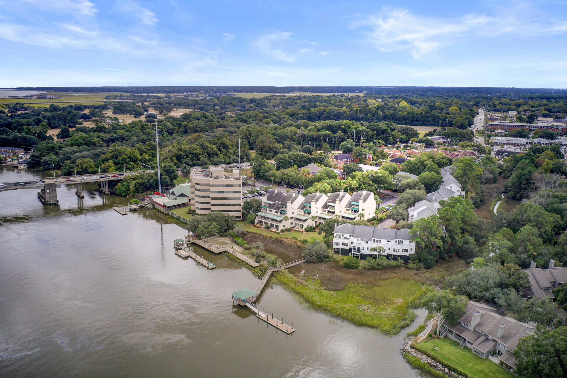 150 Wappoo Creek Drive 11