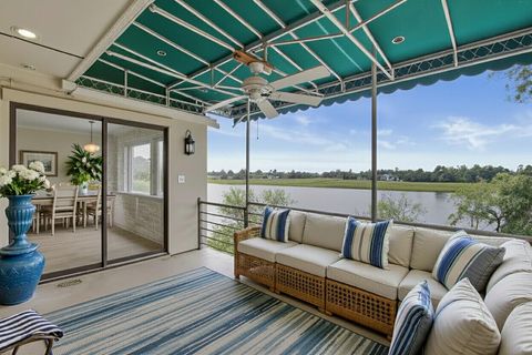 150 Wappoo Creek Drive 11 Charleston SC 29412