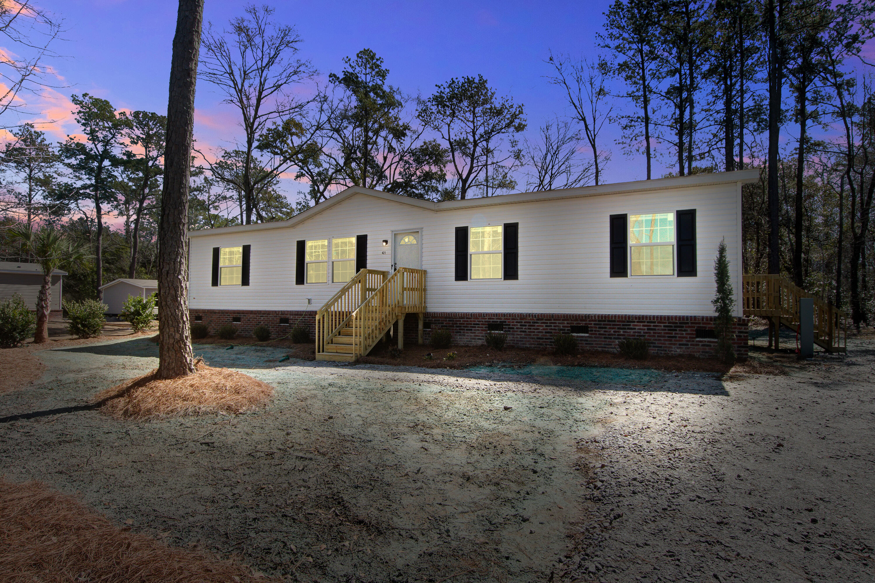 421 Peacock Lane
