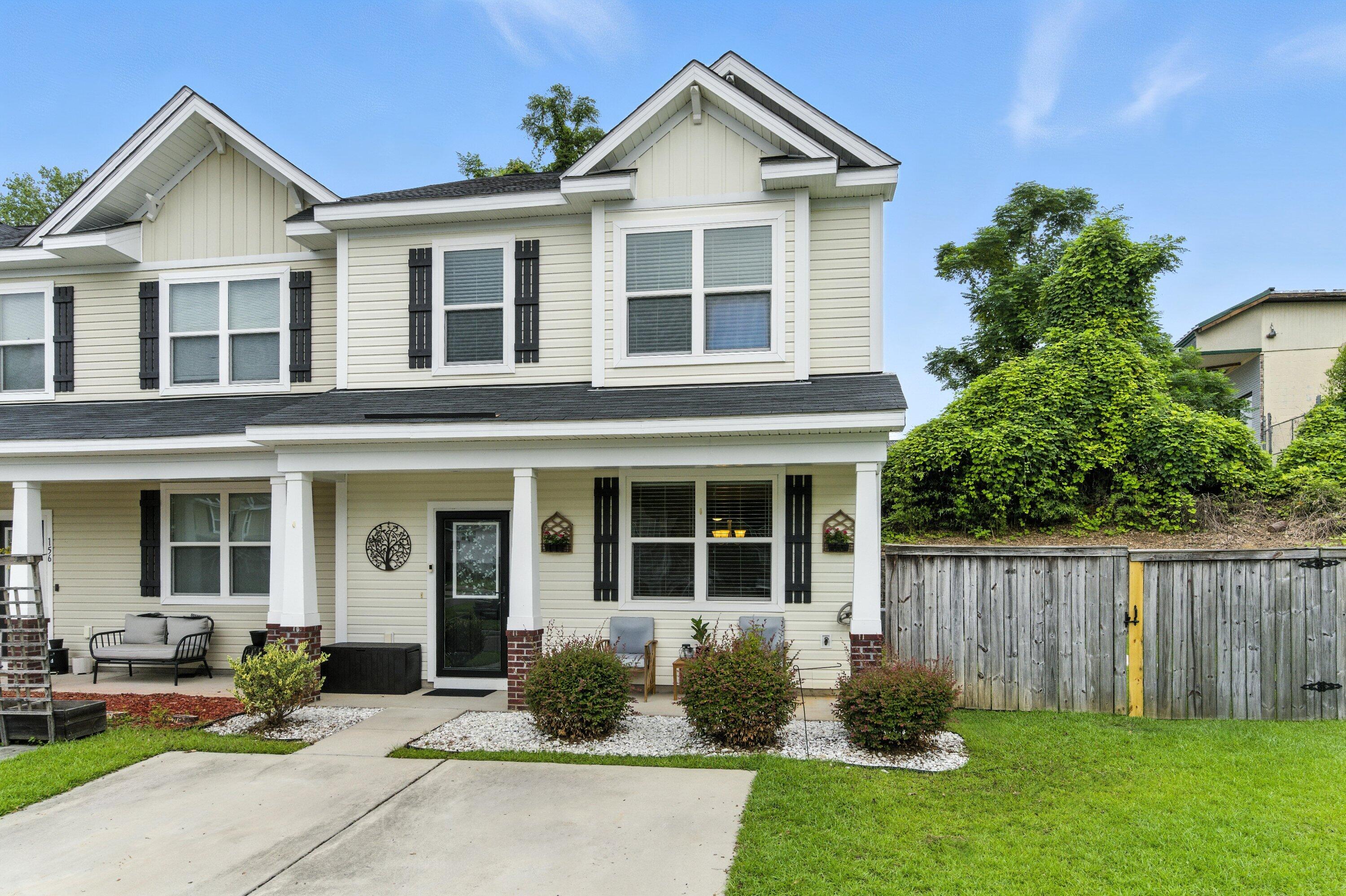 154 Hidden Palms Boulevard