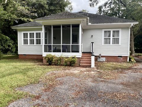 A home in Summerville