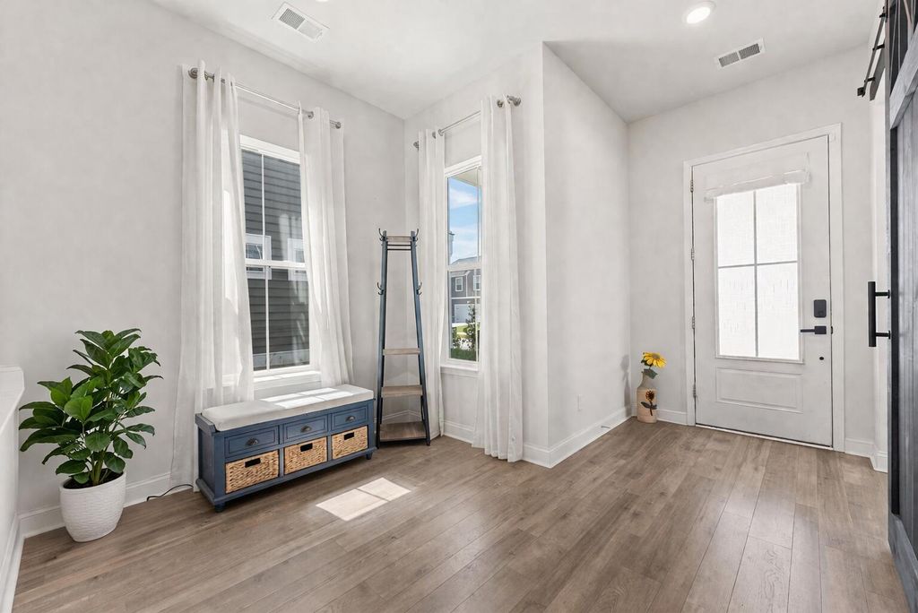 Photo of 153 Country Gate Lane, Summerville, SC 29485 (MLS # 26009866)