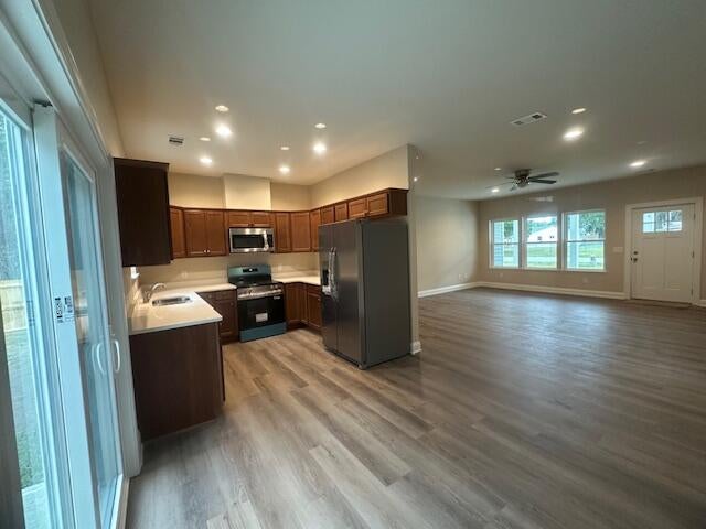 6032 Creek Road