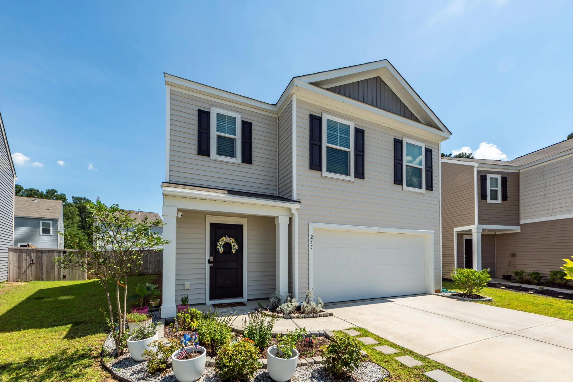 233 Coral Sunset Way