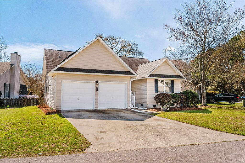 Photo of 1260 Lakefront Drive, Charleston, SC 29412 (MLS # 26006761)