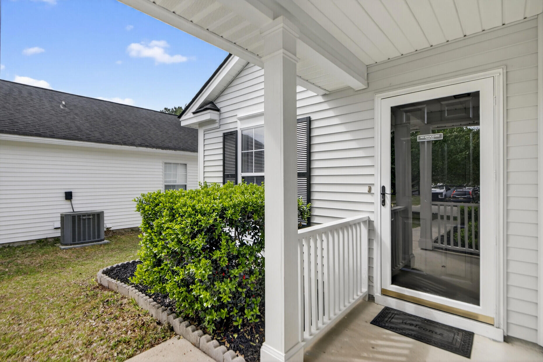 246 2 Pond Loop