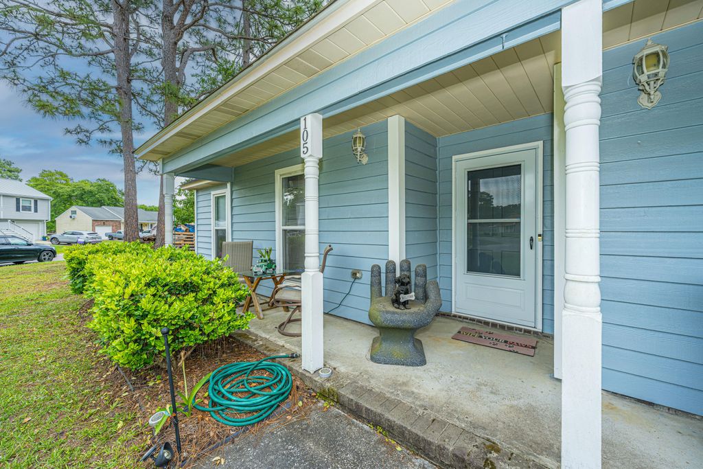 Photo of 105 James Road, Summerville, SC 29486 (MLS # 26013971)