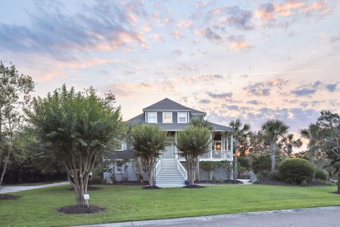 A home in Mount Pleasant