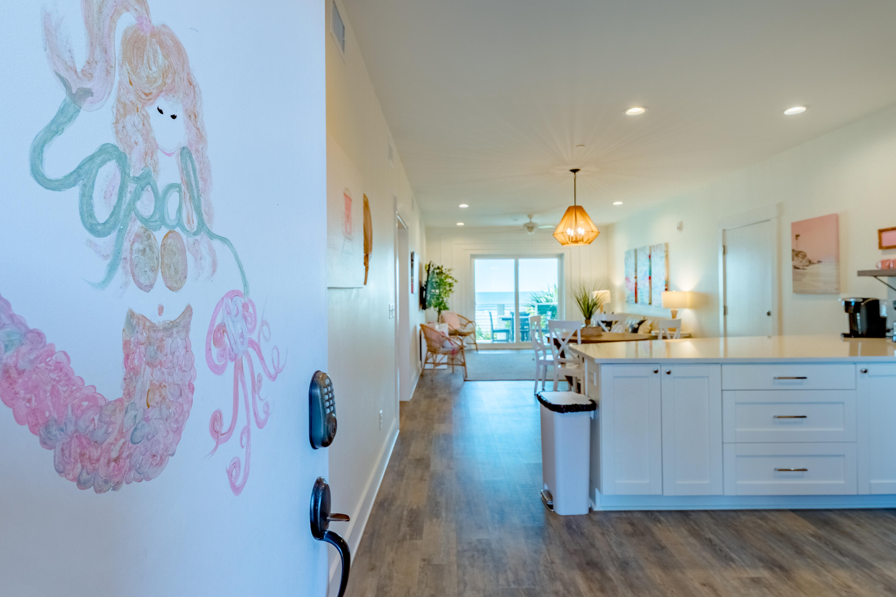 115 E Arctic Avenue 1b