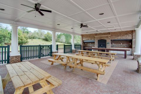 A home in Mount Pleasant