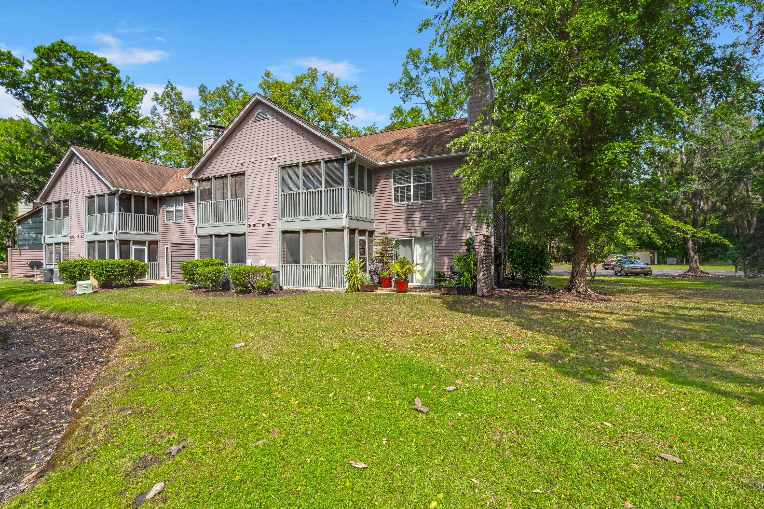7921 Cricket Court 305 E