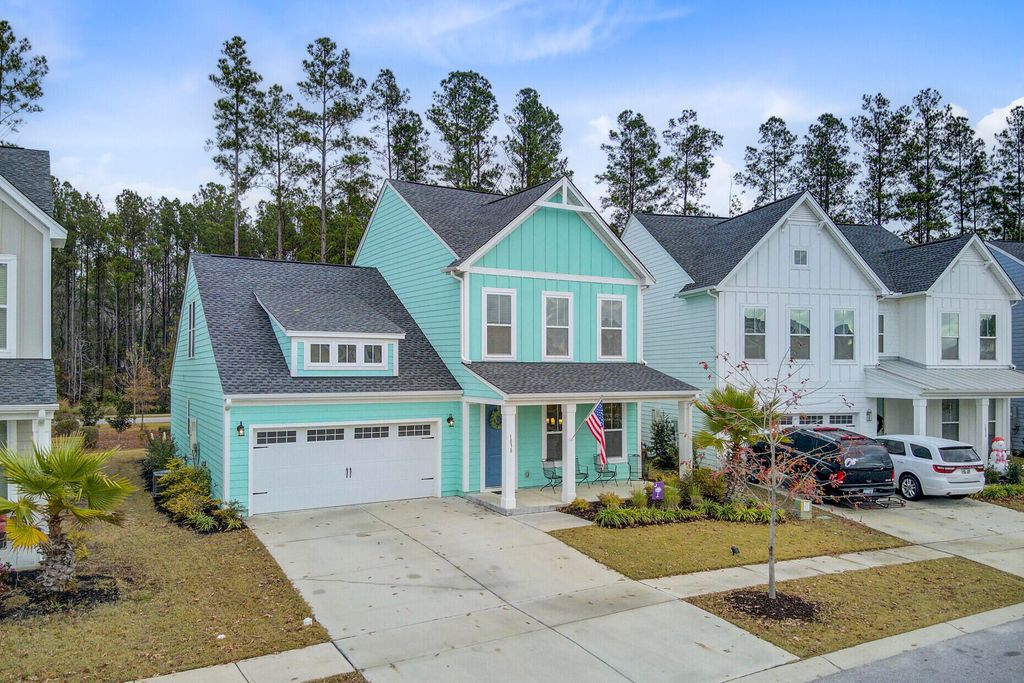 Photo of 1038 Magnolia Warbler Way, Ravenel, SC 29470 (MLS # 25031871)