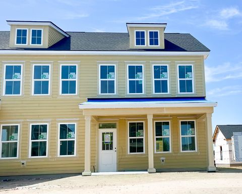 Photo of 424 Swaying Pine Lane, Summerville, SC 29486 (MLS # 26012873)