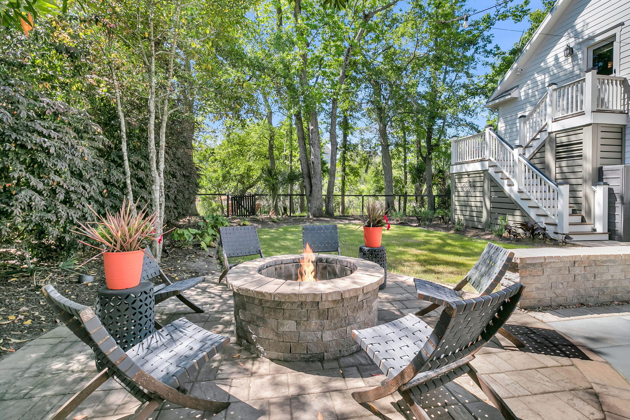 1527 Wando Landing Street