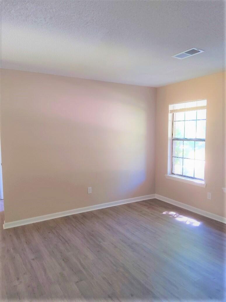 137 Susan Drive A