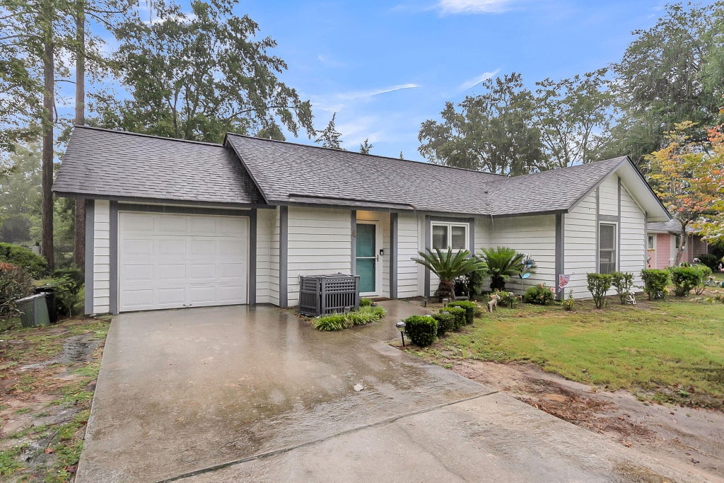 Photo of 4 Andre Michaux Road, Santee, SC 29142 (MLS # 26026417)