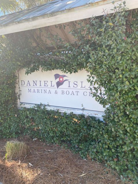 Photo of 699 Marina Drive #Q10 (B302), Charleston, SC 29492 (MLS # 26003655)