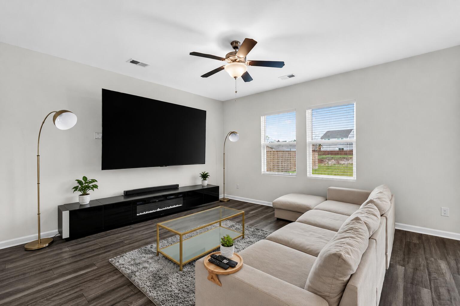575 Polaris Way