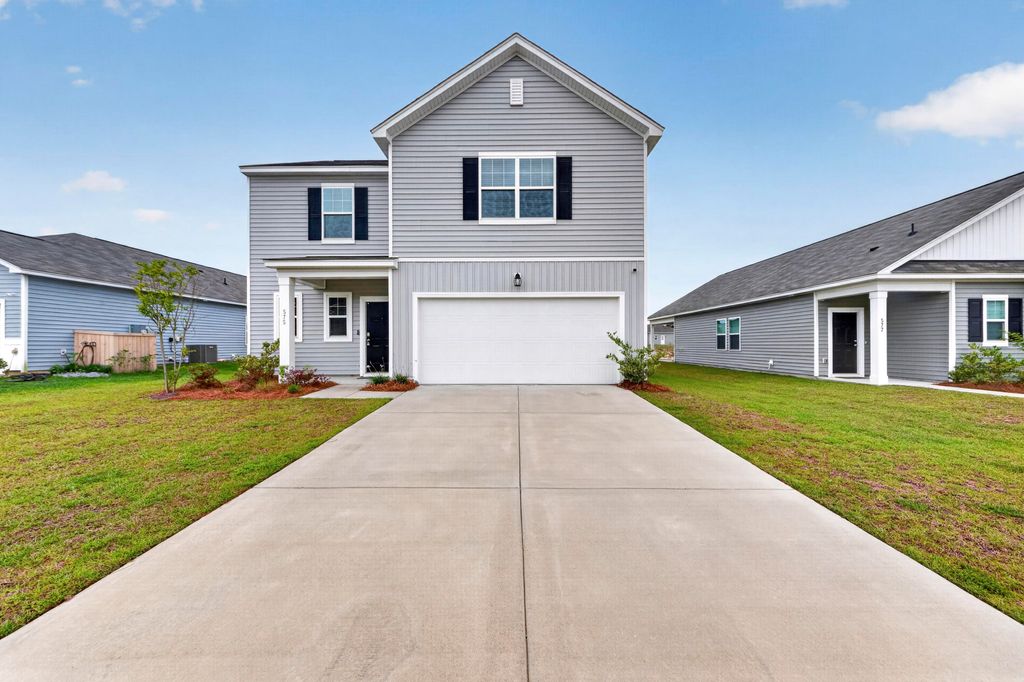 Photo of 575 Polaris Way, Summerville, SC 29486 (MLS # 26013904)
