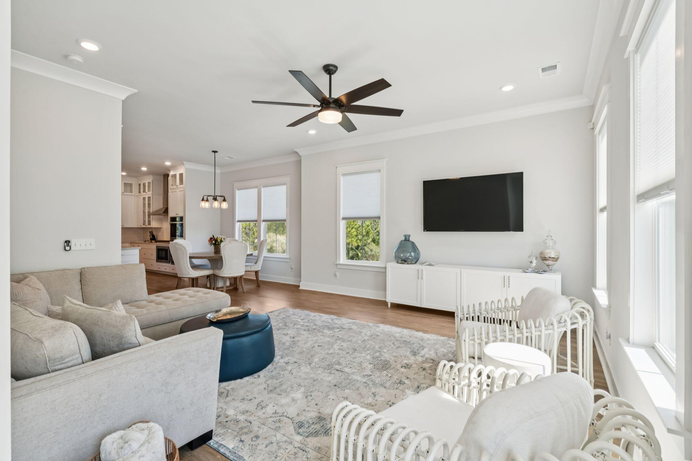 814 Kings Oak Court 7