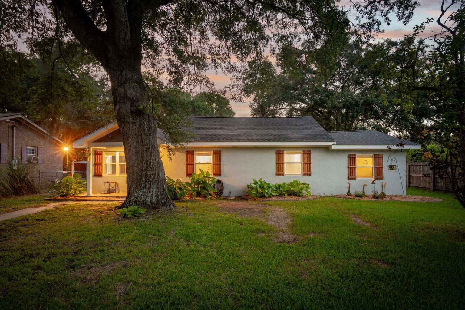 1540 Fort Johnson Road