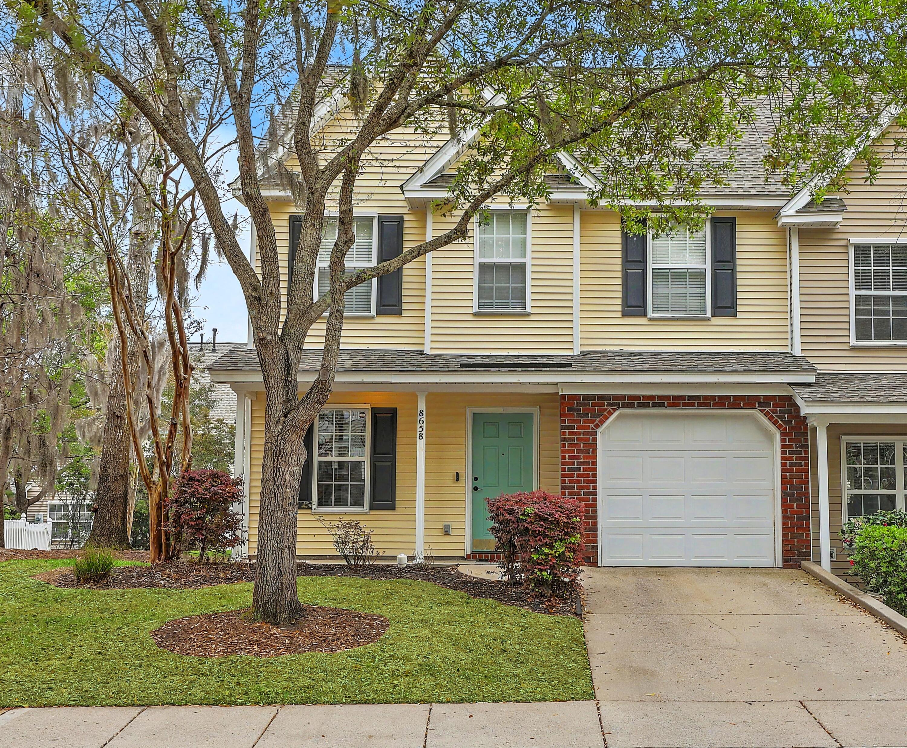 8658 Grassy Oak Trail
