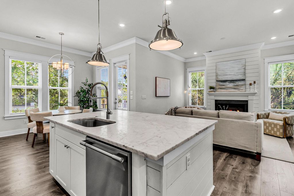 Photo of 2928 Tranquility Road, Mount Pleasant, SC 29466 (MLS # 25026634)