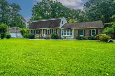 A home in Summerville