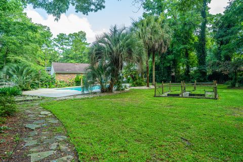 A home in Summerville