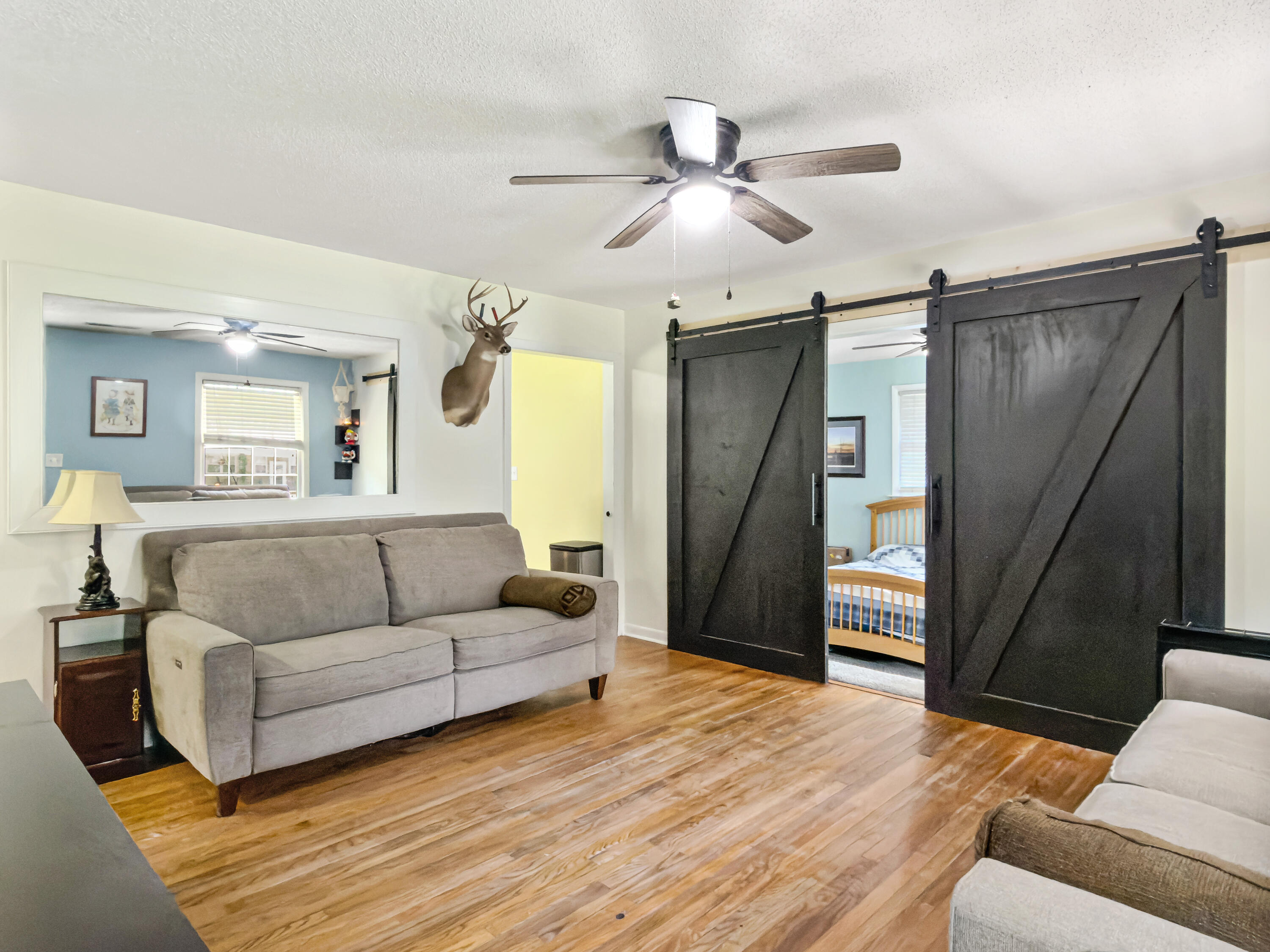 212 Forest Circle