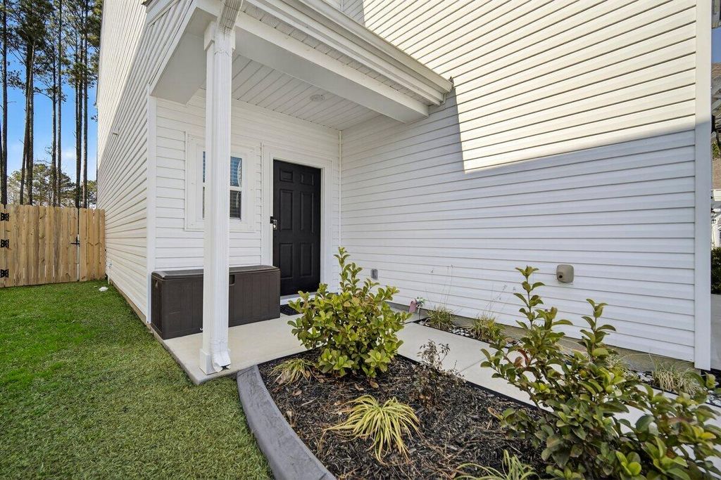 Photo of 161 Surfbird Road, Summerville, SC 29486 (MLS # 26005520)