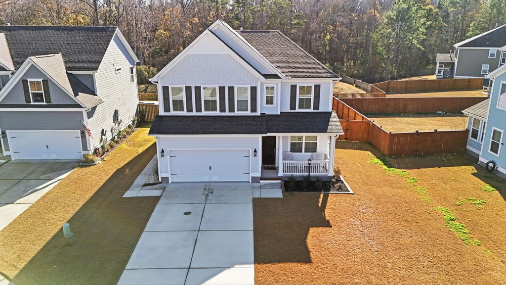 Photo of 158 Boots Branch Road Road, Summerville, SC 29485 (MLS # 26000061)