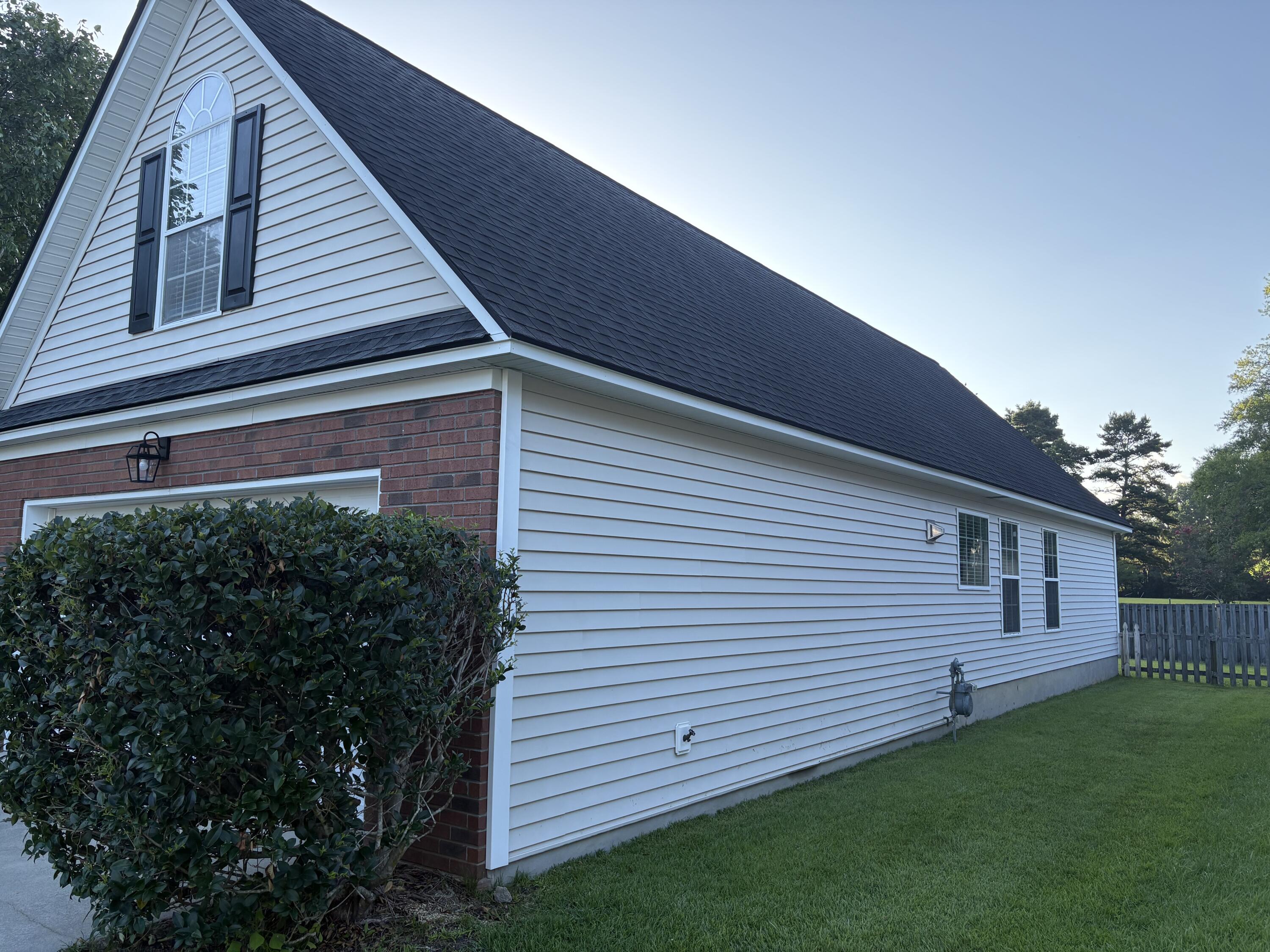 110 Summer Trace Drive