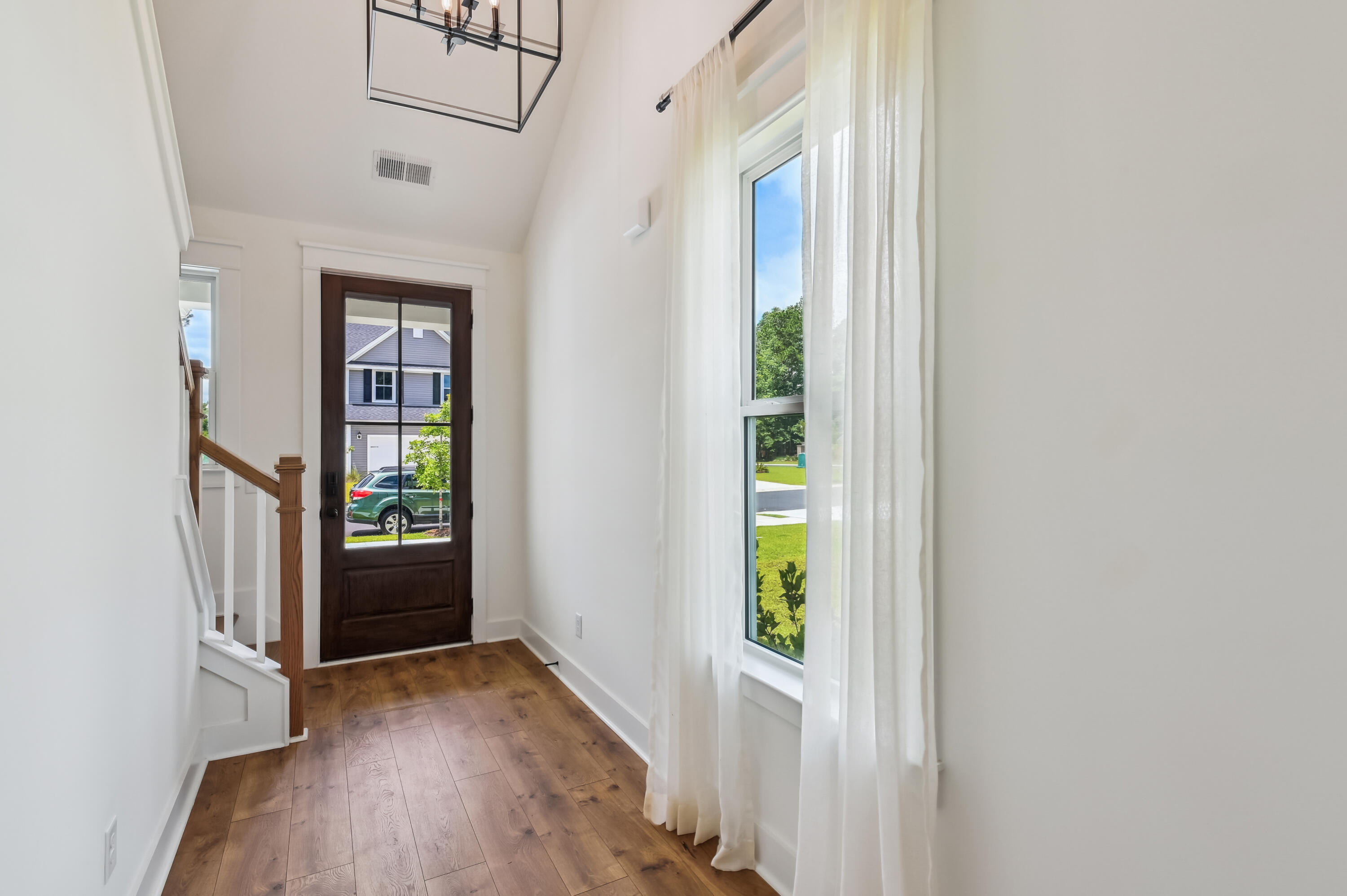3806 Grateful Road