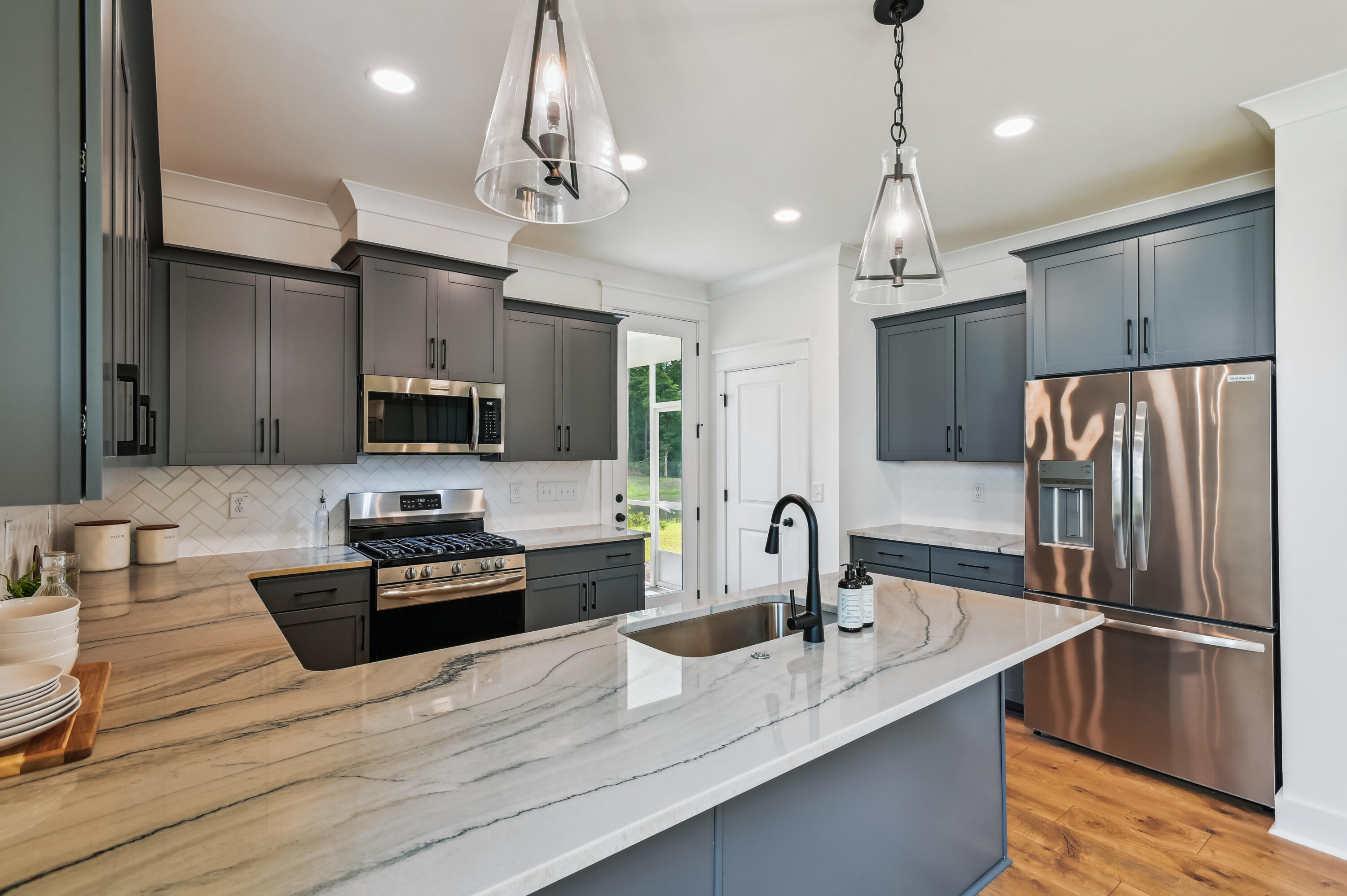 3806 Grateful Road