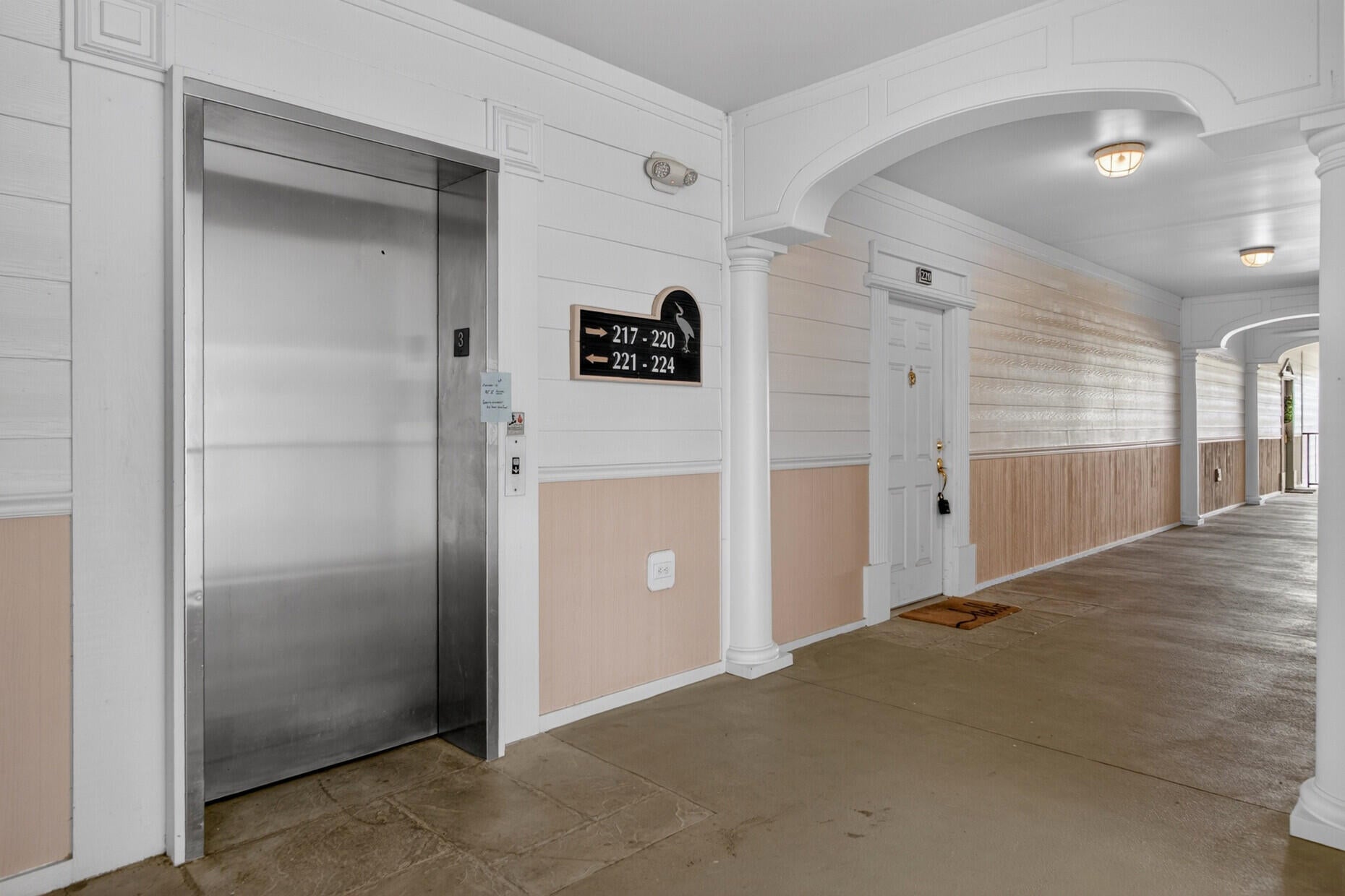 1025 Riverland Woods Place Apt 220