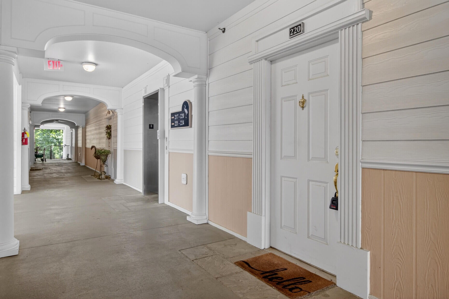 1025 Riverland Woods Place Apt 220